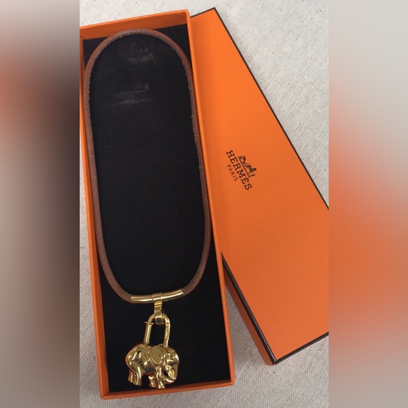 HERMÈS ELEPHANT CADENA LOCK CHARM CHOCKER - Picture 12 of 16